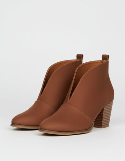 Botki Heritage Block Heel Ankle Boots