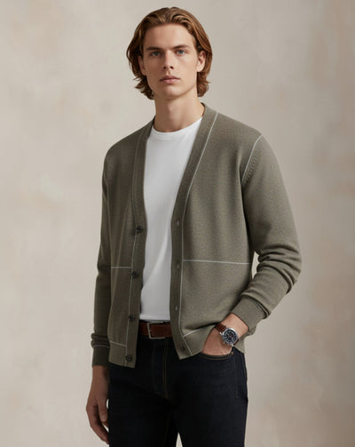 Elegancki dzianinowy kardigan z guzikami