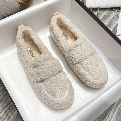 Szare buty wsuwane