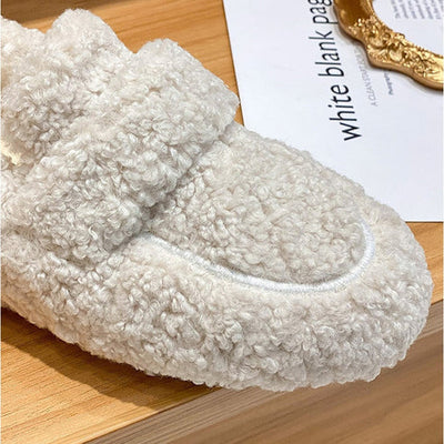 Szare buty wsuwane
