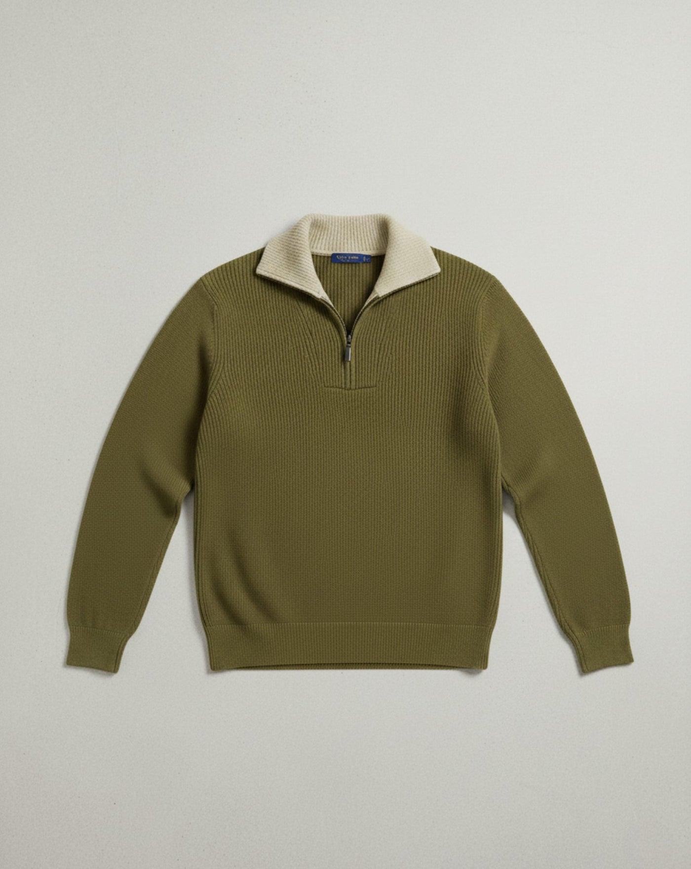 Sweter Heritage z kontrastowym kołnierzykiem i zamkiem błyskawicznym o długości 1/4