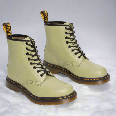 Marten – Eleganckie buty sznurowane