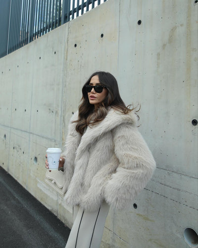 Nicole – Elegancka kurtka ze sztucznego futra